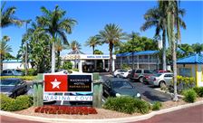 Magnuson Hotel Marina Cove - Resort Front Entrance