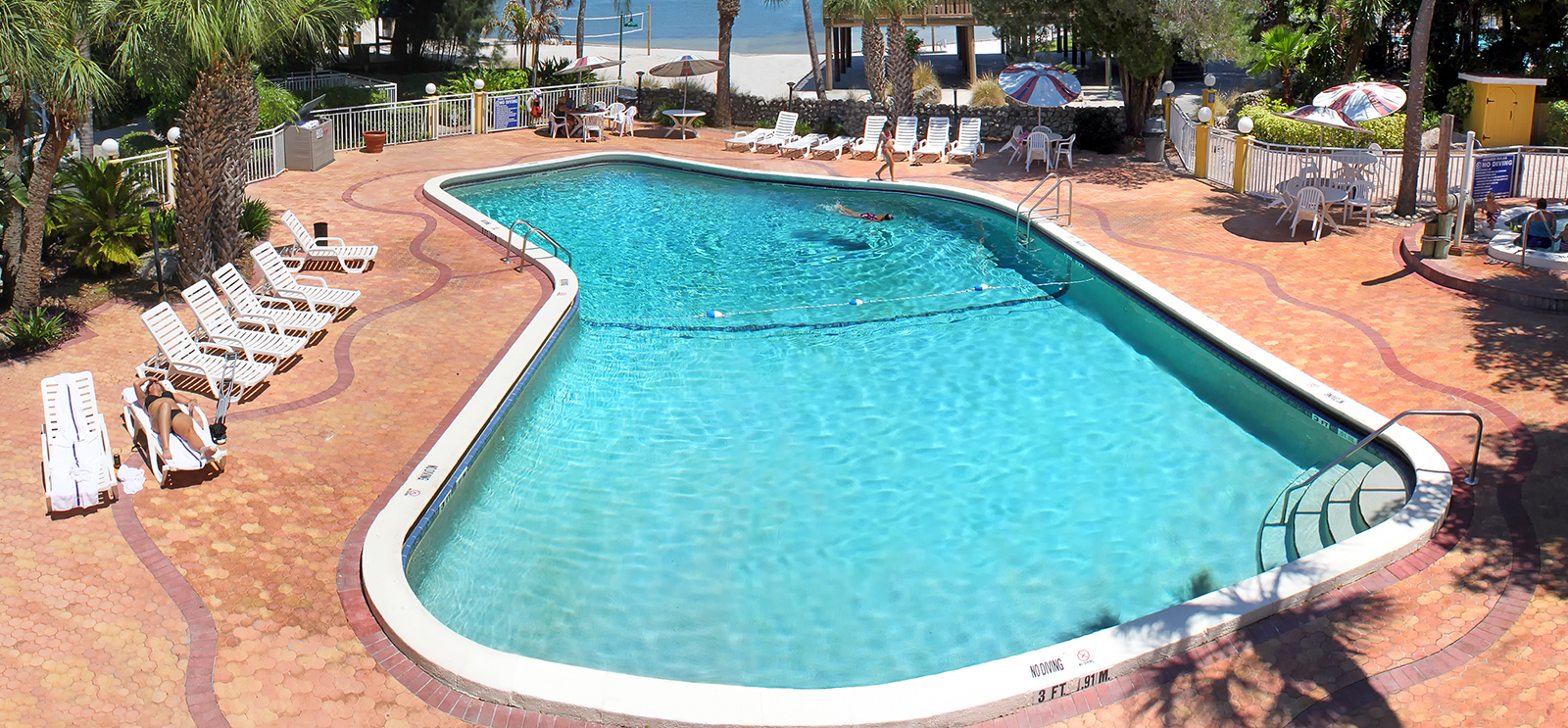 Amenities at Magnuson Hotel Marina Cove, St. Petersburg
